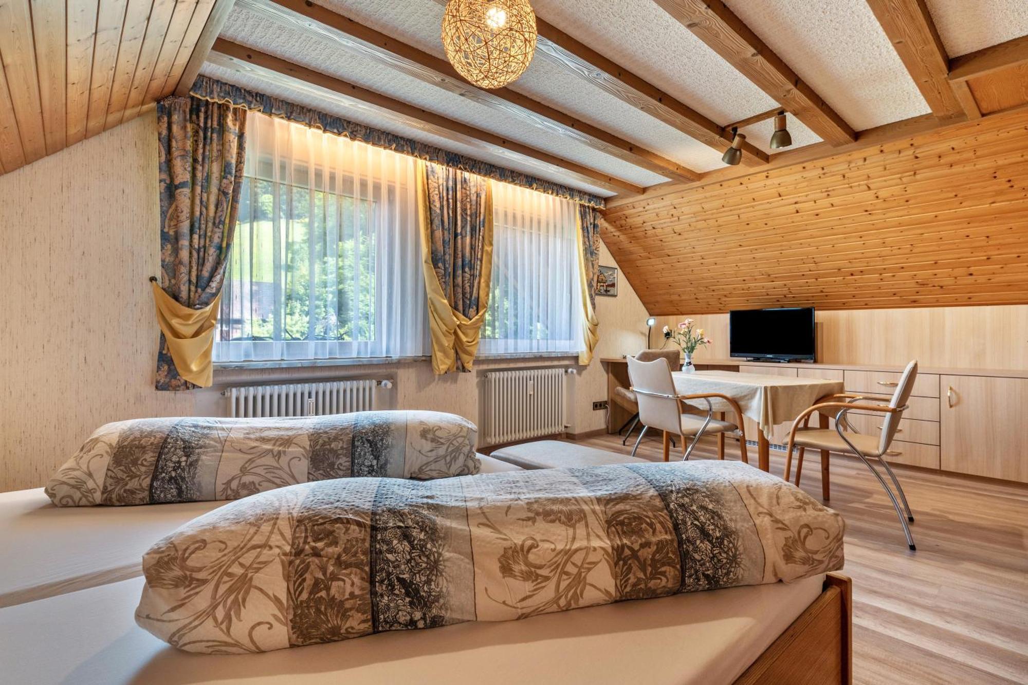 Gaestehaus Gerda バート・ペーターシュタル・グリースバッハ エクステリア 写真